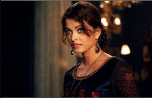 Aishwarya Rai in Guzaarish Aishwarya rai in Guzaarish movie stills 300x194 The Wonderful Flop that was Guzaarish