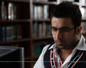 130050 rajvvir aroraa 300x240 404 Movie Review